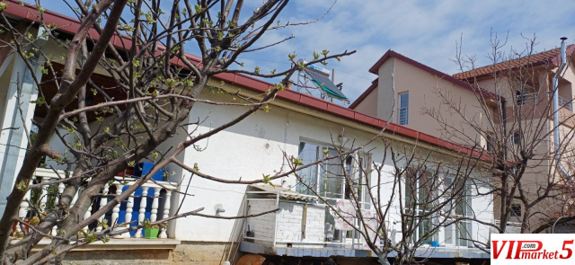 Продавам куќа во Стајковци